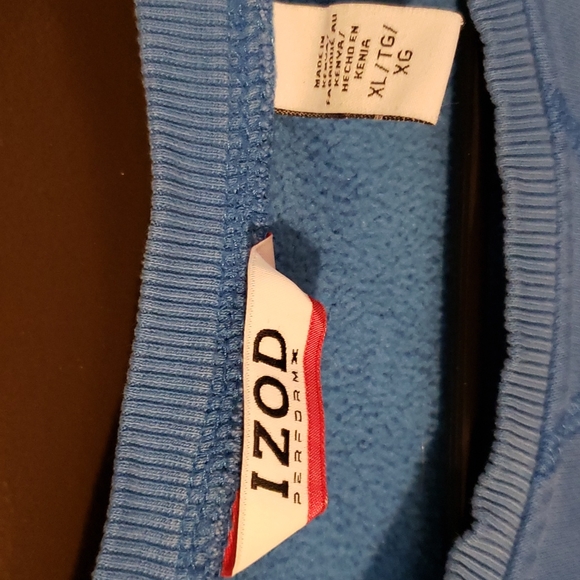 Izod sweatshirt - Picture 2 of 5